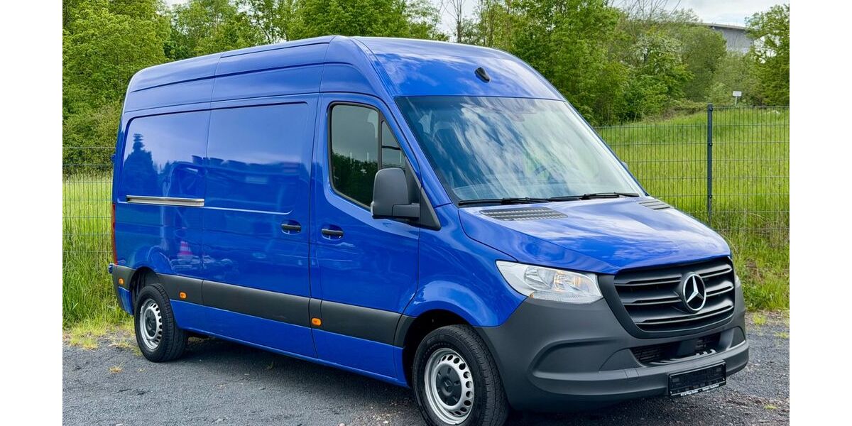 Mercedes-Benz Sprinter 195.000 km 15.850 &euro; Eisenach 99817