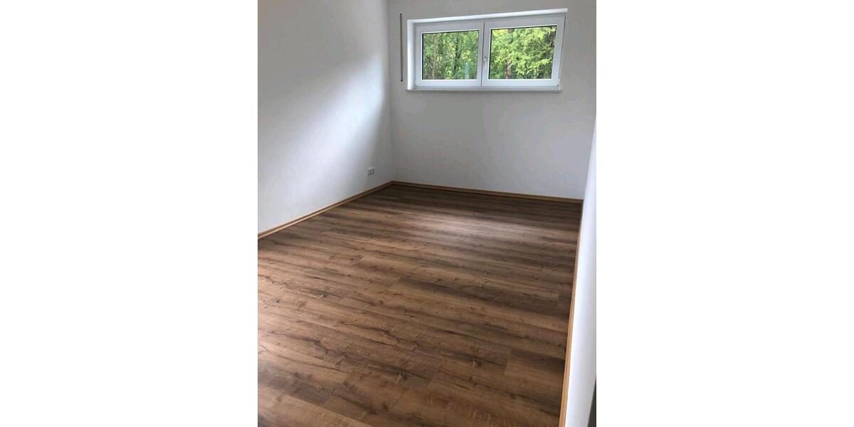 Doppelhaushälfte Bad Abbach - 5 Zimmer, 130 m&sup2;, 1.490&euro; | Angebot:26031859