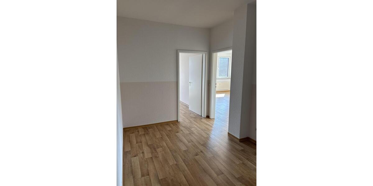 Etagenwohnung Ludwigslust - 2 Zimmer, 75 m&sup2;, 565&euro; | Angebot:26234211