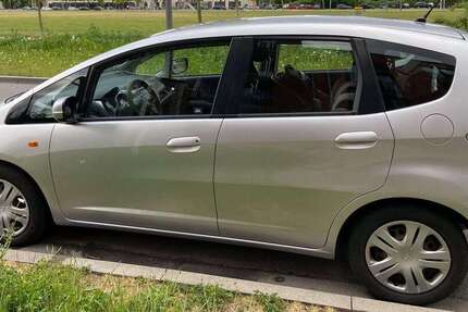 Honda Jazz 121.000 km 3.800 &euro; Hamburg 21147