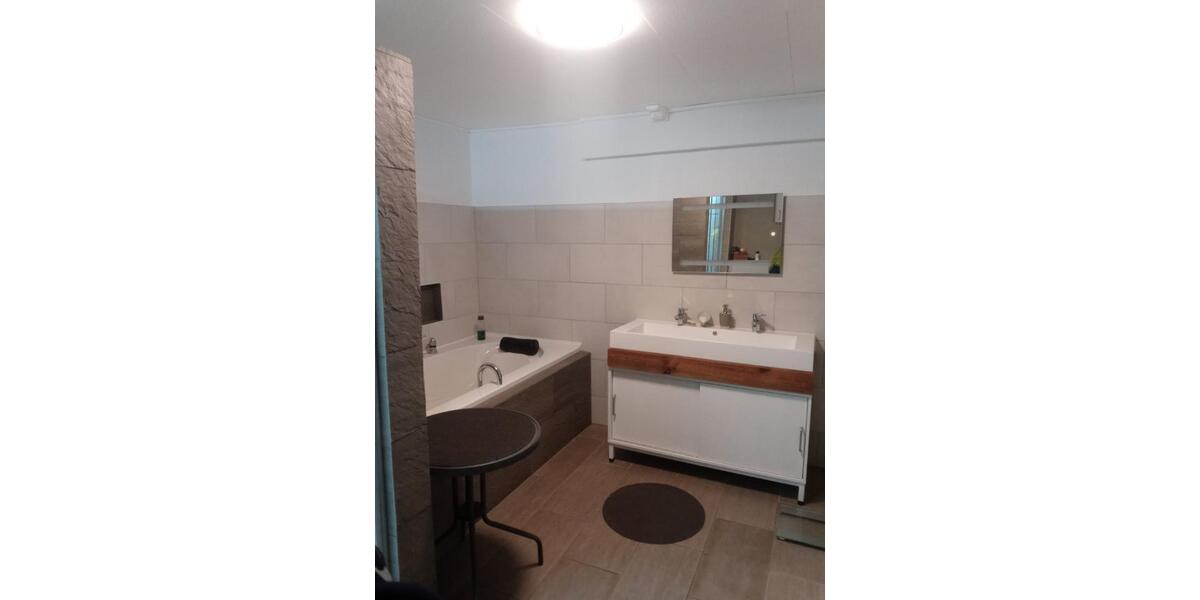 Einfamilienhaus Neustadt an der Weinstraße Duttweiler - 8 Zimmer, 520&euro; | Angebot:24514923