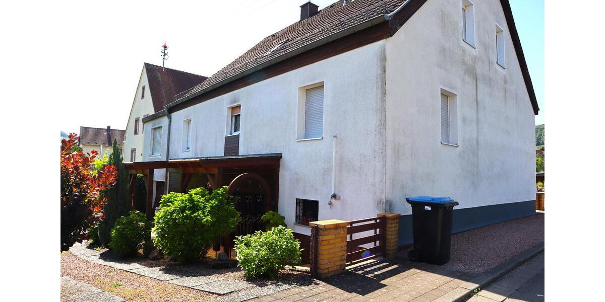 Einfamilienhaus Pfeffelbach - 8 Zimmer, 193 m&sup2;, 180.000&euro; | Angebot:27158183