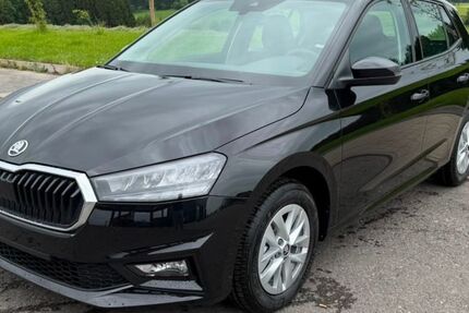 Skoda Fabia 1.351 km 22.400 &euro; Kißlegg-Zaisenhofen 88353