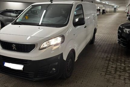 Peugeot Expert 175.000 km 7.999 &euro; Unterhaching 82008