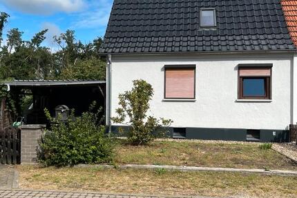 Haus Stendal - 3 Zimmer, 101 m&sup2;, 1.500&euro; | Angebot:26531243