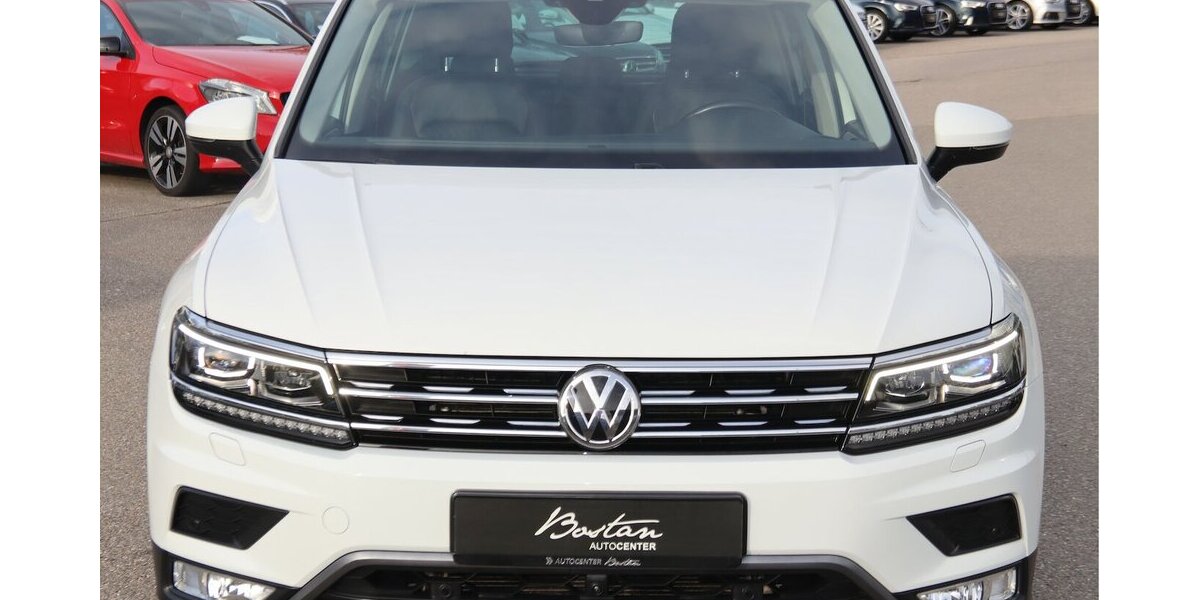 VW Tiguan 2.0TDI HIGHLINE/4-MOTION/VIRTUAL/PANORAMA 162.880 km 18.900 &euro; Villingen-Schwenningen 78054