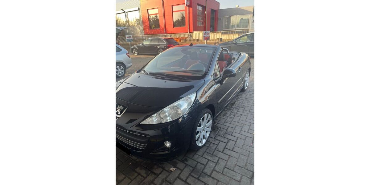 Peugeot 207 150.999 km 4.500 &euro; Stadland 26936