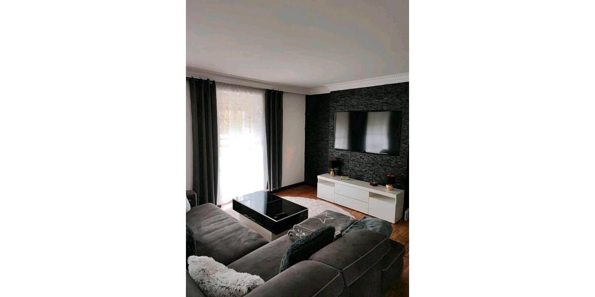 Doppelhaushälfte Pegau - 4 Zimmer, 111 m&sup2;, 300.000&euro; | Angebot:27095361
