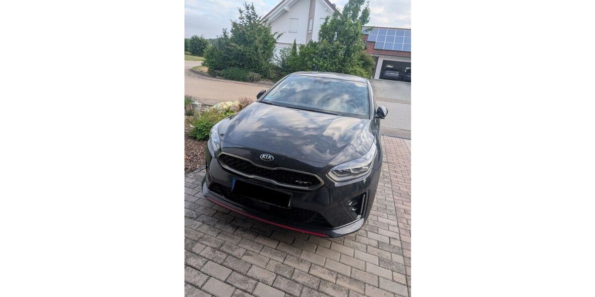Kia ceed / Ceed 60.000 km 19.100 &euro; Wallerstein (OT: Munzingen) 86757