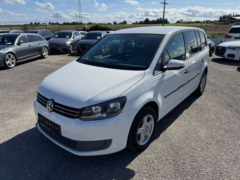 VW Touran 187.000 km 5.990 € Heilbronn 74080