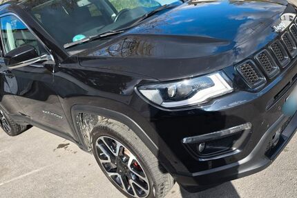 Jeep Compass 46.000 km 18.850 &euro; Dortmund 44267