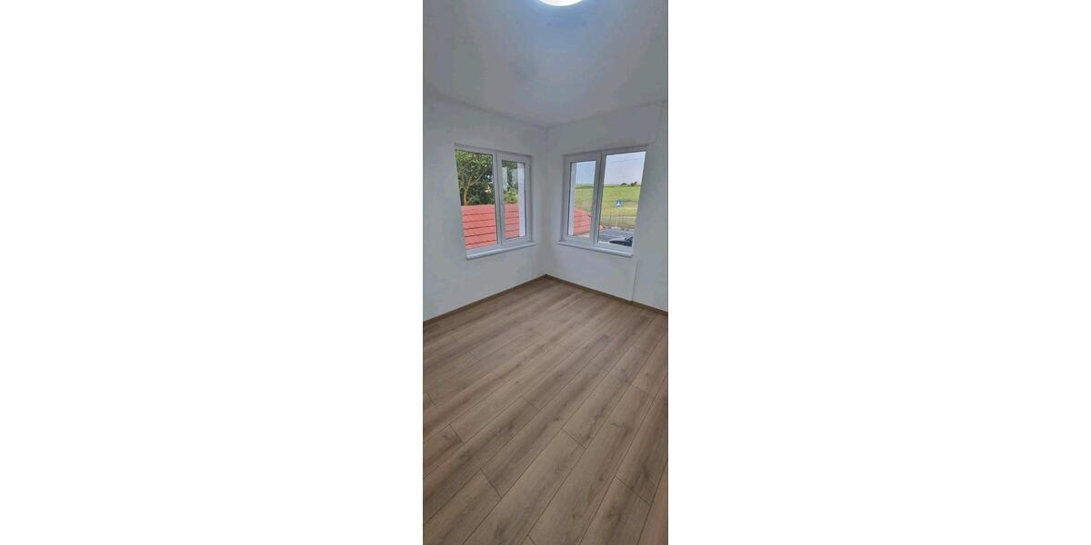 Einfamilienhaus Westoverledingen - 5 Zimmer, 110 m&sup2;, 115.000&euro; | Angebot:26819896