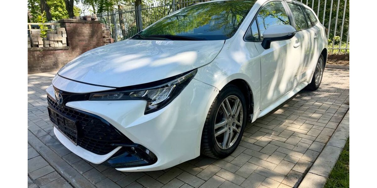 Toyota Corolla 217.215 km 13.850 &euro; Pulheim 50259