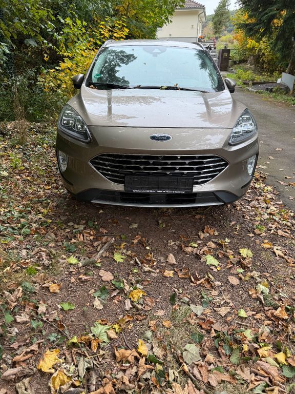 Ford Kuga 77.000 km 24.600 € Bad Wildungen OT Wega 34537