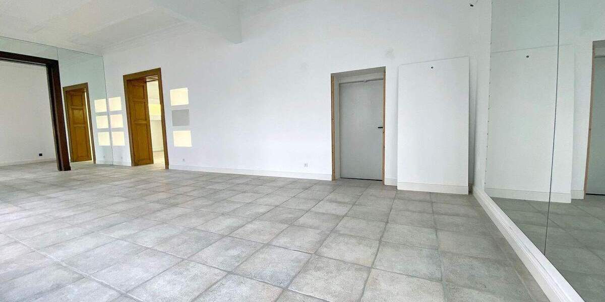 Gewerbeobjekt Neuwied - 5 Zimmer, 195 m&sup2;, 1.500&euro; | Angebot:25747873