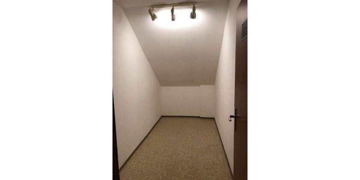 Etagenwohnung Coburg - 3 Zimmer, 73 m&sup2;, 735&euro; | Angebot:26378703