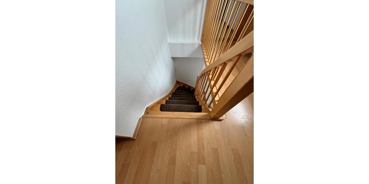 Etagenwohnung Arneburg - 3 Zimmer, 75 m&sup2;, 530&euro; | Angebot:26038895