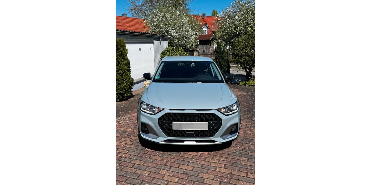 Audi A1 18.500 km 22.300 &euro; Ingolstadt 85051