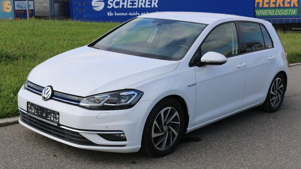 VW Golf 69.000 km 16.990 € Aichhalden-Rötenberg 78733