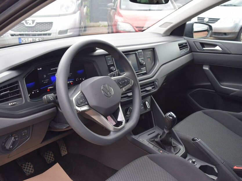 VW Polo 1,0 Fresh Klima*LED*PDC*5 Türen*Allseason 29.996 km 15.980 € Rastede 26160
