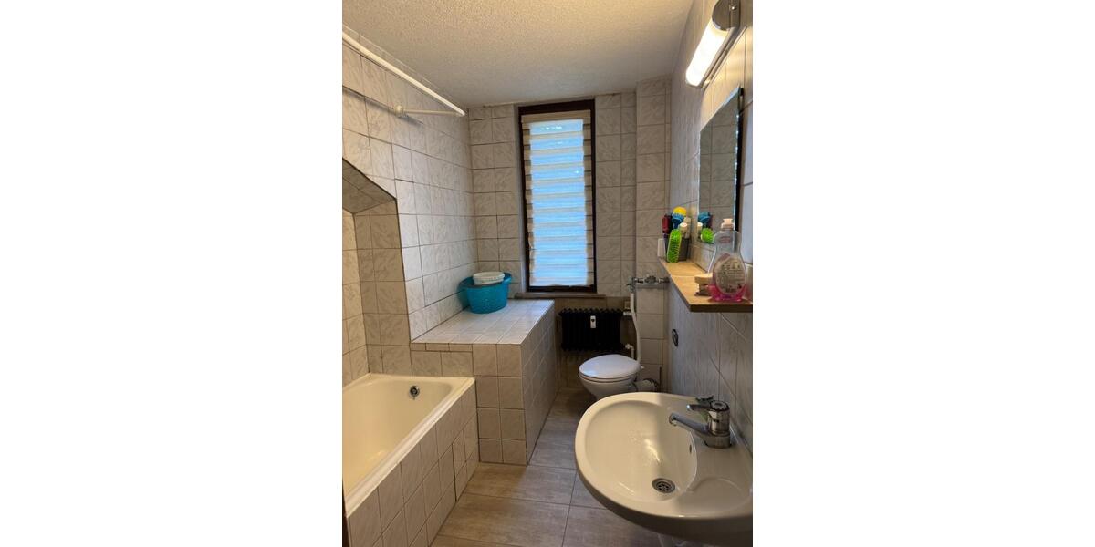 Wohnen auf Zeit Aalen - 4 Zimmer, 110 m&sup2;, 12&euro; | Angebot:26135241