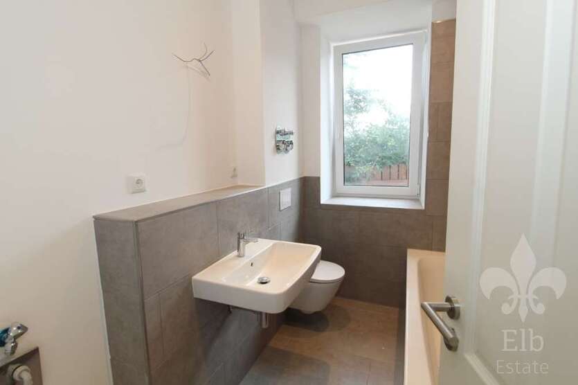 Wohnung zum Mieten in Burg 428 € 51.66 m² 2 zimmer