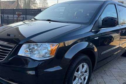 Chrysler Grand Voyager 159.711 km 6.999 &euro; Versmold 33775