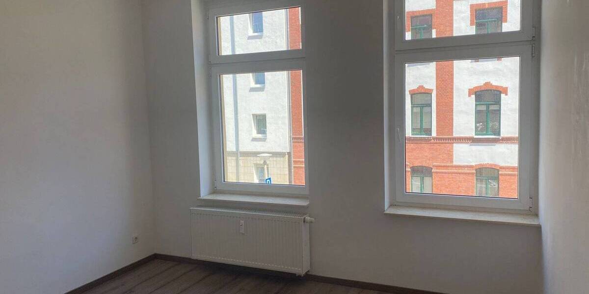 Zimmer Halle (Saale) Innenstadt - 1 Zimmer, 36 m&sup2;, 310&euro; | Angebot:26376800