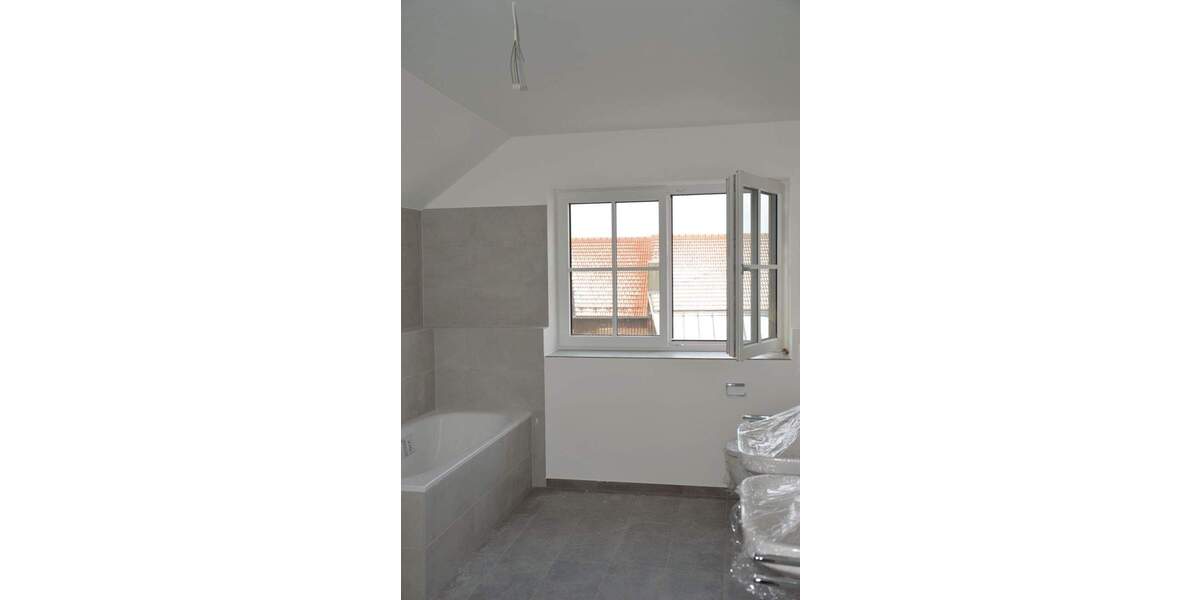 Etagenwohnung Krailling Pentenried - 4 Zimmer, 99 m&sup2;, 1.890&euro; | Angebot:25165328