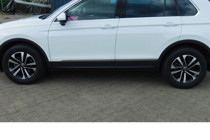 VW Tiguan 34.700 km 24.990 &euro; Vordorf 38533