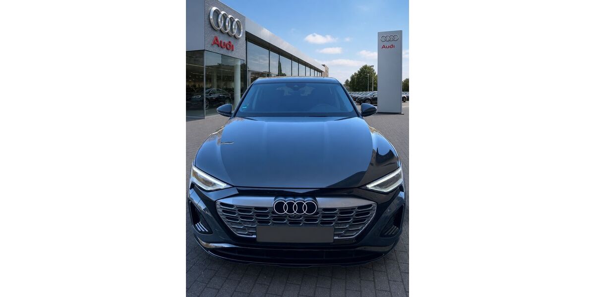 Audi Q8 e-tron 22.000 km 44.799 &euro; Kierspe 58566