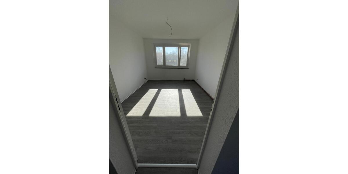 Erdgeschoßwohnung Wurzbach - 1 Zimmer, 25 m&sup2;, 175&euro; | Angebot:26070751
