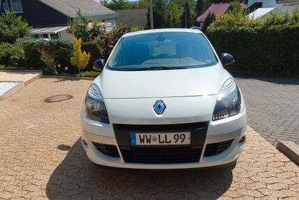 Renault Scenic 154.000 km 3.199 &euro; Eitelborn 56337