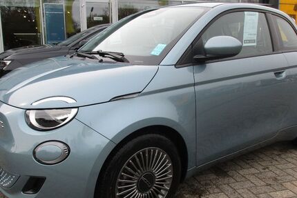 Fiat 500e 39.300 km 17.950 &euro; Lingen - Baccum 49811