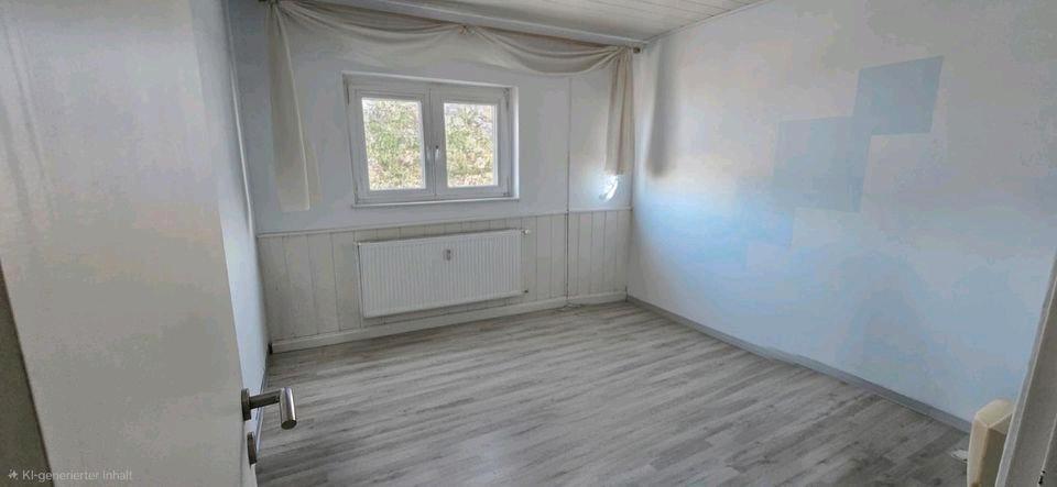 Etagenwohnung Mülsen - 3 Zimmer, 56 m&sup2;, 25.000&euro; | Angebot:27083995
