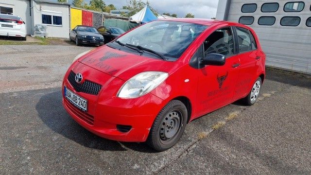 Yaris