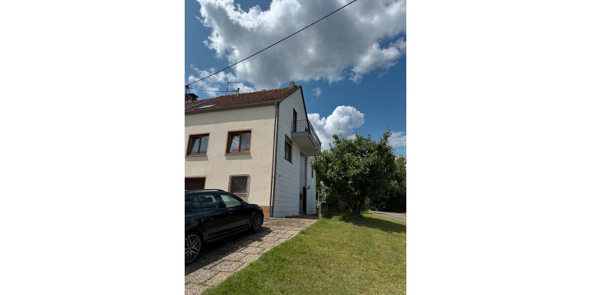 Reihenhaus Völklingen - 5 Zimmer, 116 m&sup2;, 165.000&euro; | Angebot:26982788