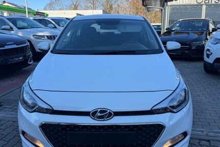 Hyundai i20 81.000 km 8.499 &euro; schifferstadt 67105
