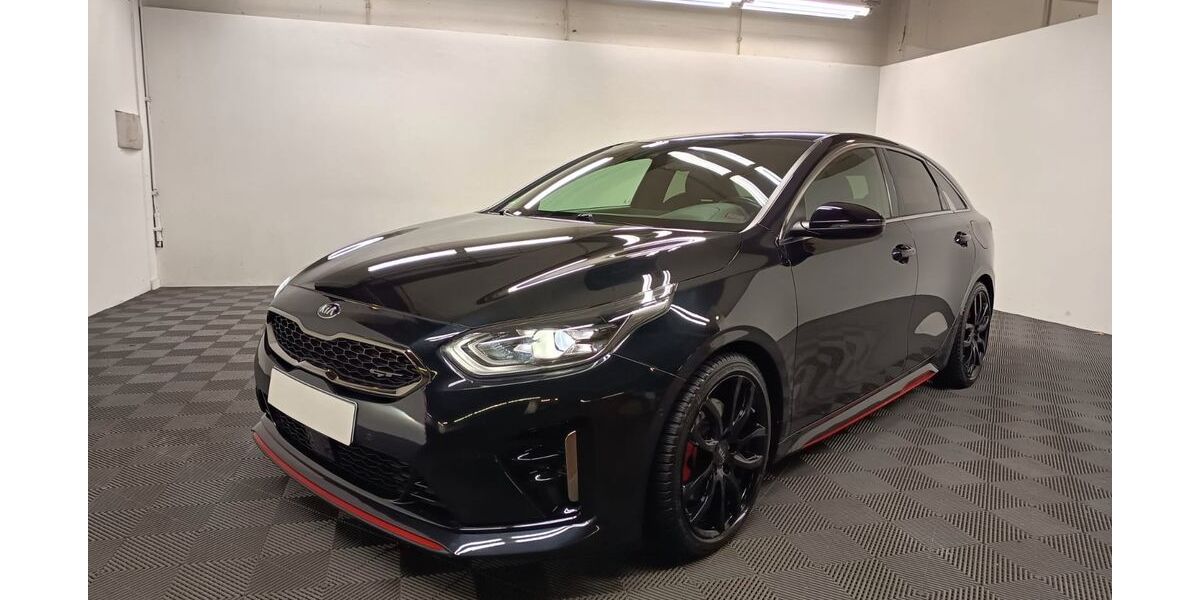Kia pro ceed / ProCeed 61.000 km 21.000 &euro; Iserlohn 58644