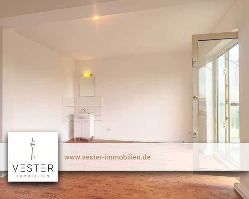 Ruhige Wohnung mit Balkon am Schwanenspiegel - perfekt als Wochenpendler-Unterkunft