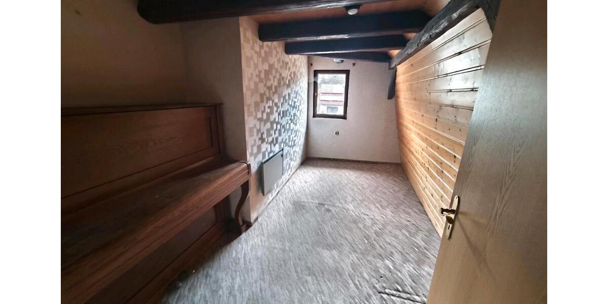 Einfamilienhaus Kronach - 3 Zimmer, 90 m&sup2;, 60.000&euro; | Angebot:26897797