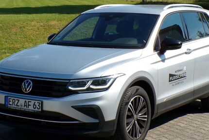 VW Tiguan 49.990 km 26.990 &euro; Gelenau 09423