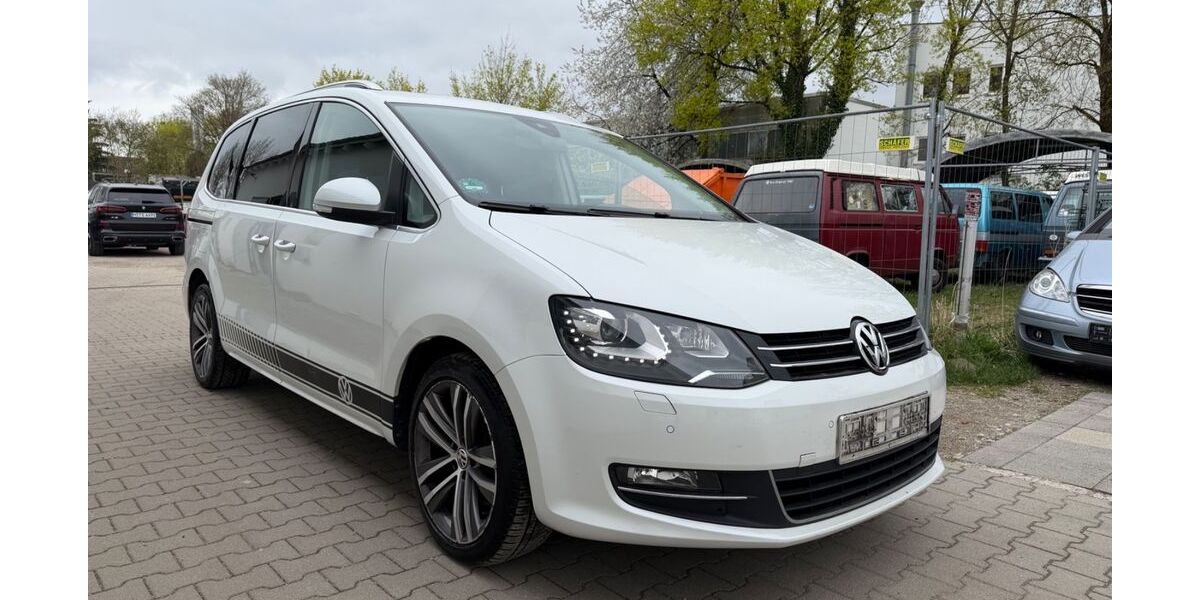 VW Sharan 204.680 km 8.950 &euro; München 81737