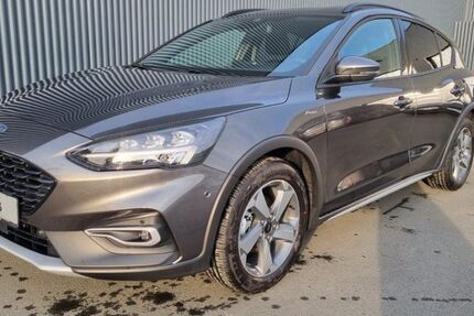 Ford Focus 18.000 km 23.750 &euro; Halle Westfalen 33790