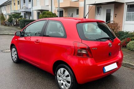 Toyota Yaris 124.230 km 2.999 € Mannheim 68165
