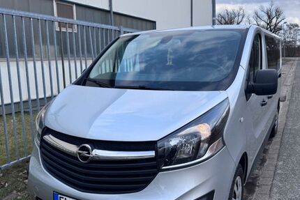 Opel Vivaro 146.000 km 16.900 &euro; Papenburg 26871