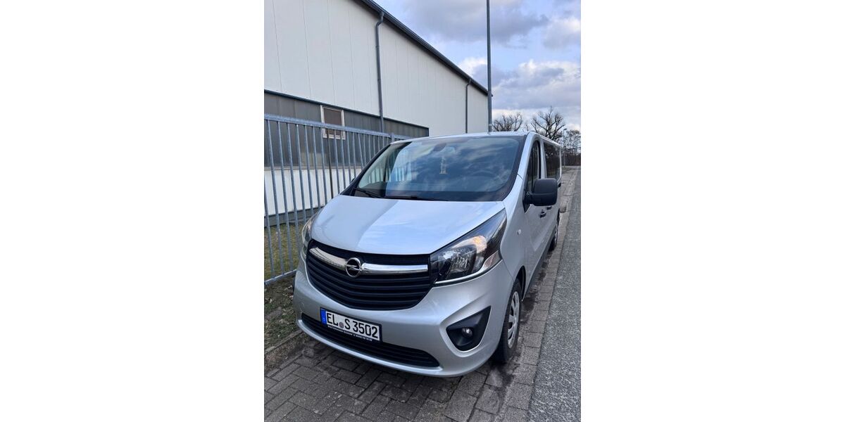Opel Vivaro 146.000 km 16.900 &euro; Papenburg 26871