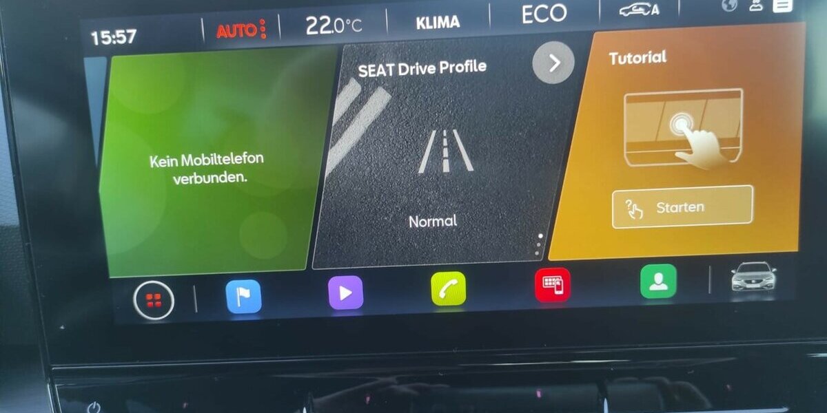 Seat Leon FR e-Hybrid 1,4 TSI DSG/LED/NAVI/SHZ 72.695 km 21.350 &euro; Höchstenbach 57629