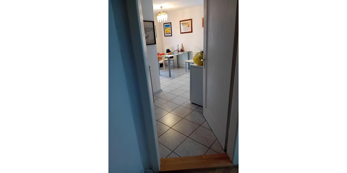 Etagenwohnung Bremerhaven - 3 Zimmer, 78 m&sup2;, 79.000&euro; | Angebot:26926540