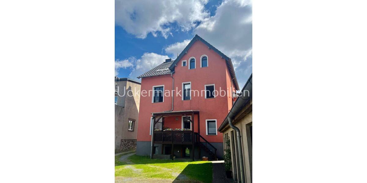 Mehrfamilienhaus, Wohnhaus Lychen - 7 Zimmer, 230 m&sup2;, 499.000&euro; | Angebot:26843828